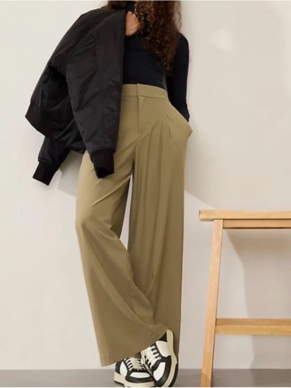 Brand New Athleta Pinnacle Trouser Wide Leg Pants Size 4